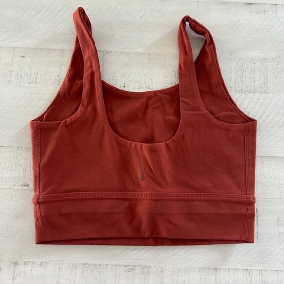 NIKE WOMEN'S YOGA LUXE CROP TOP - Picture 4 of 5